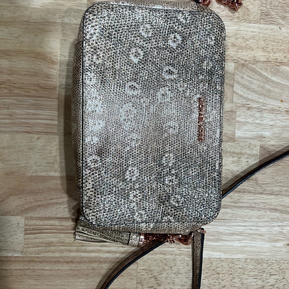 Michael Kors snake skin - Picture 4 of 4